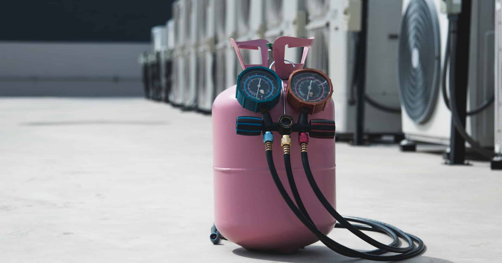 Low-GWP Refrigerant