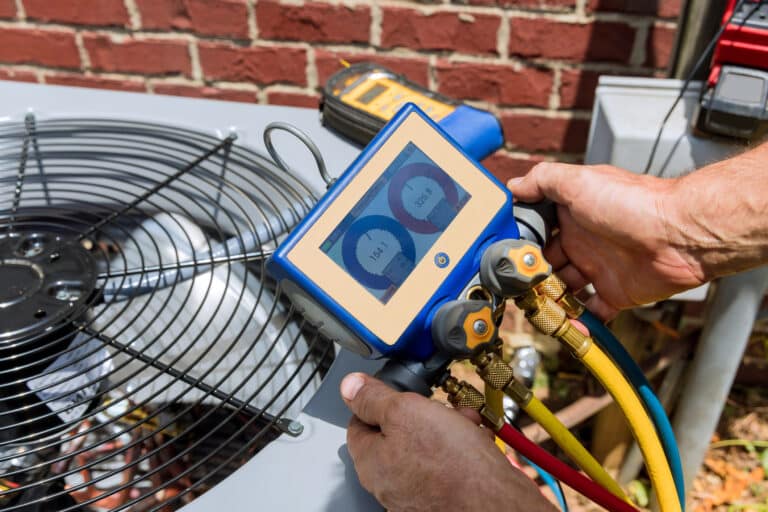Cooling System Maintenance, Refrigerant Leak Detection.
